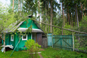 How to Spot a Rental Home That Won’t Get Destroyed in the Next Hurricane