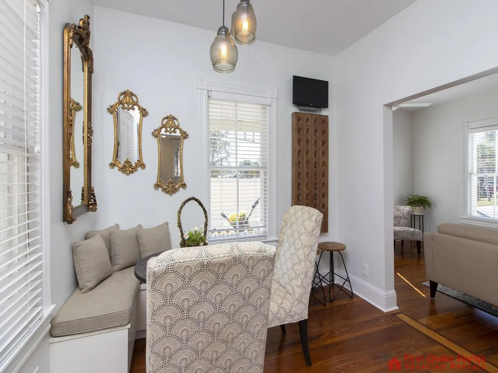 50 St. Francis Street - Dining Area to Living Room