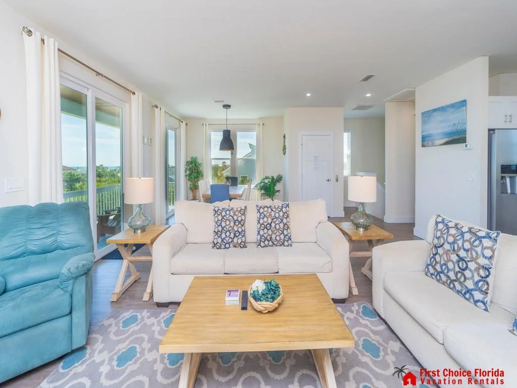 Fanta Sea - Living Room with Sofa Sleeper