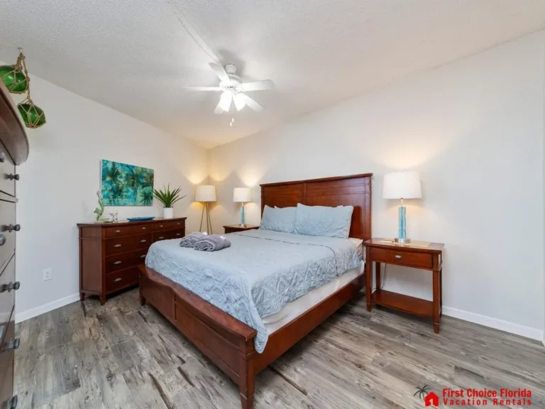 Anastasia Condos #702
