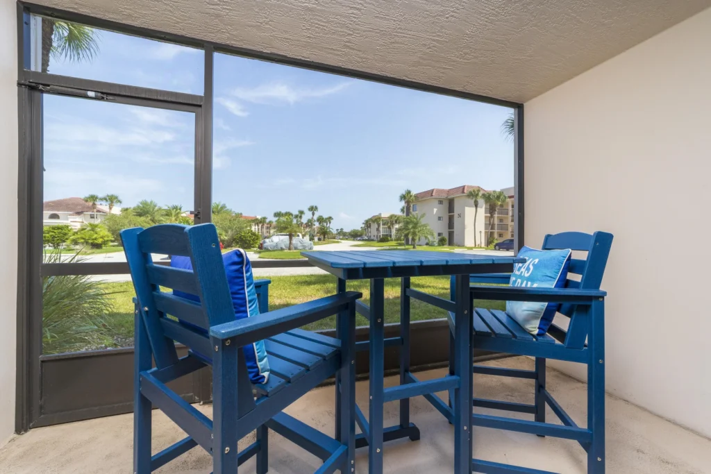 Screened Patio