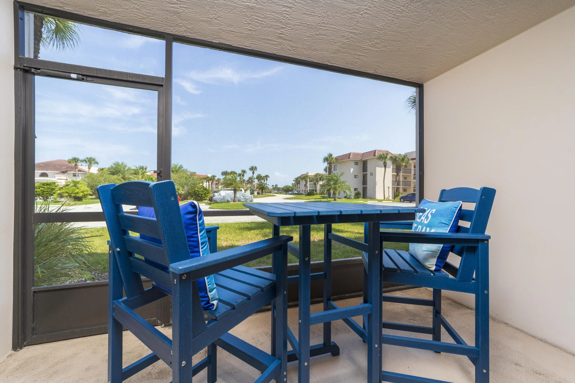 Screened Patio