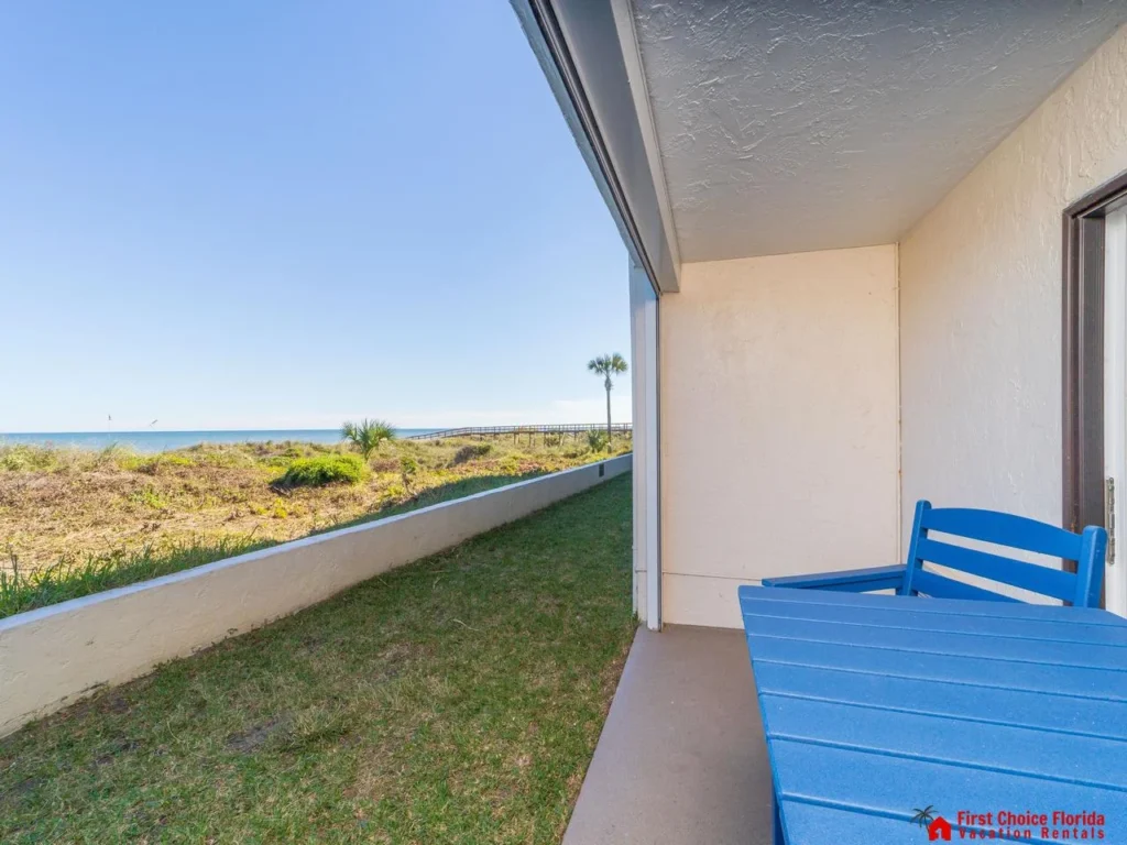 Cozy patio with sweeping open views!