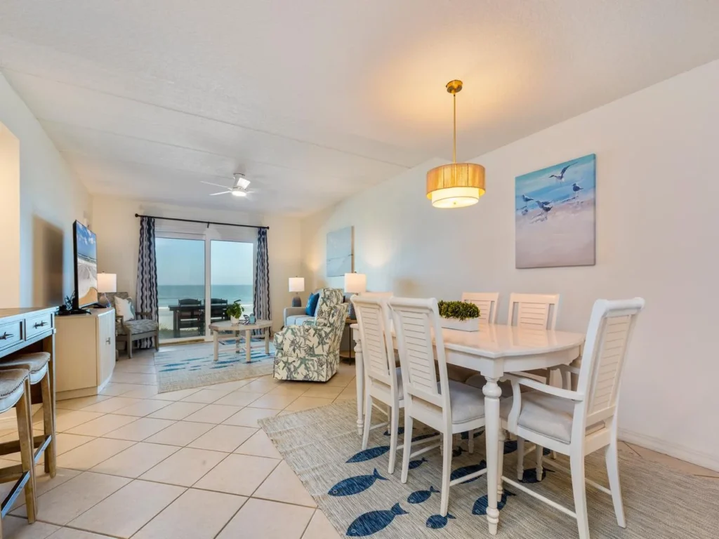 Bright, airy dining and living area with ocean views!