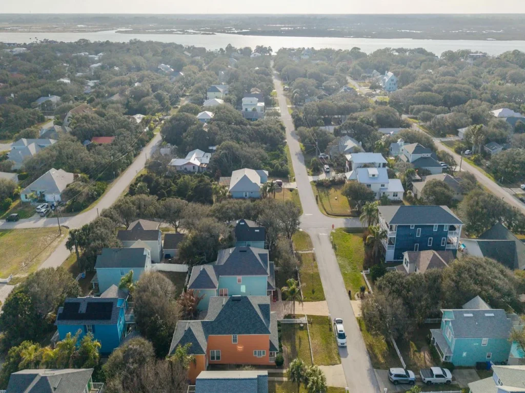 Charming friendly neighborhood with cozy homes!