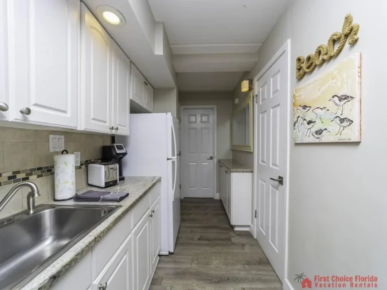 Kitchen to Bathroom and Bedroom