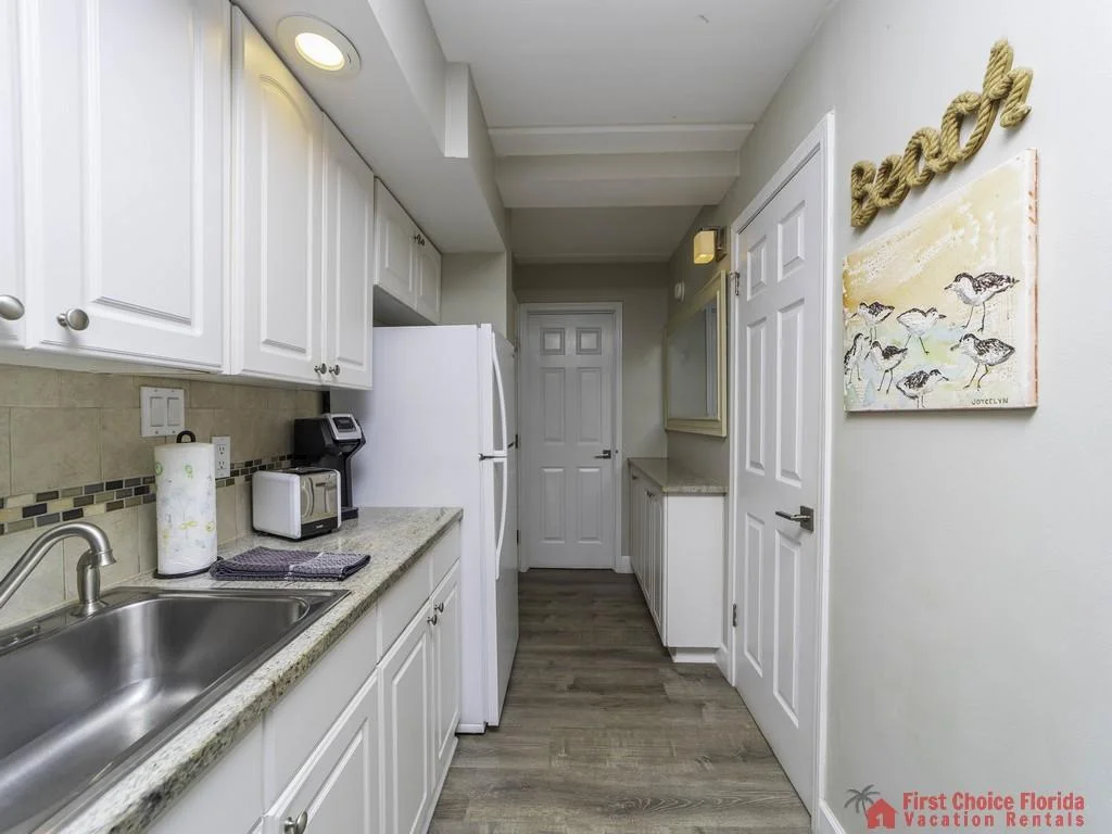 Kitchen to Bathroom and Bedroom