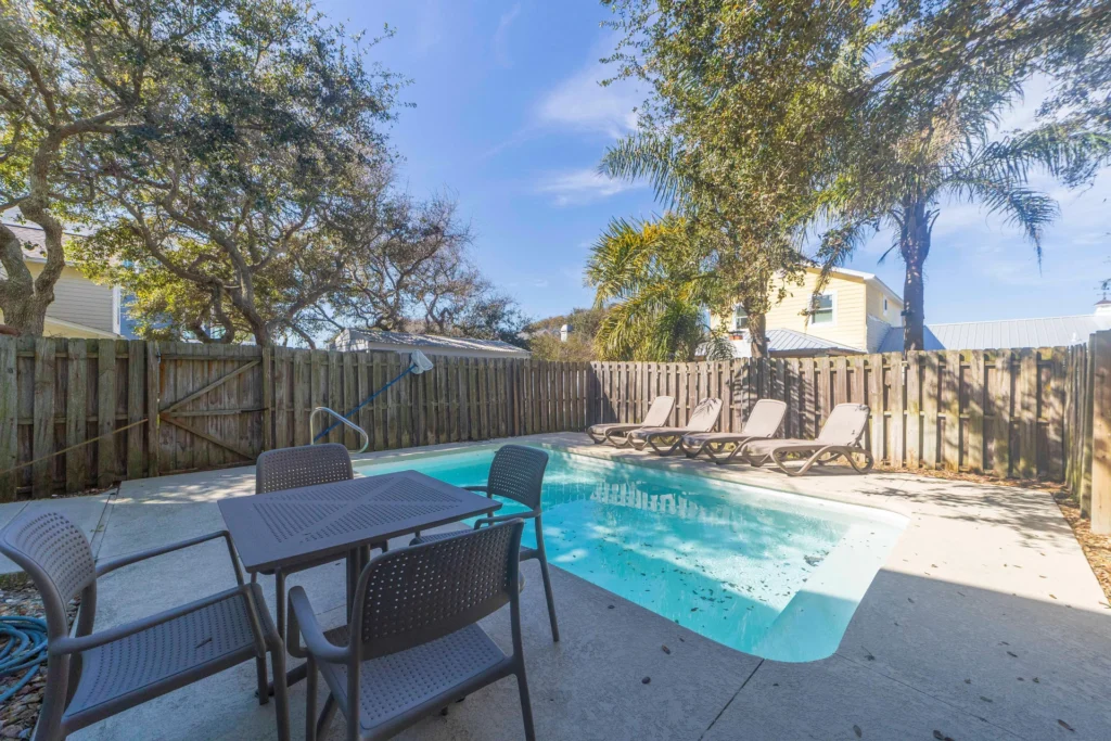 Private Pool