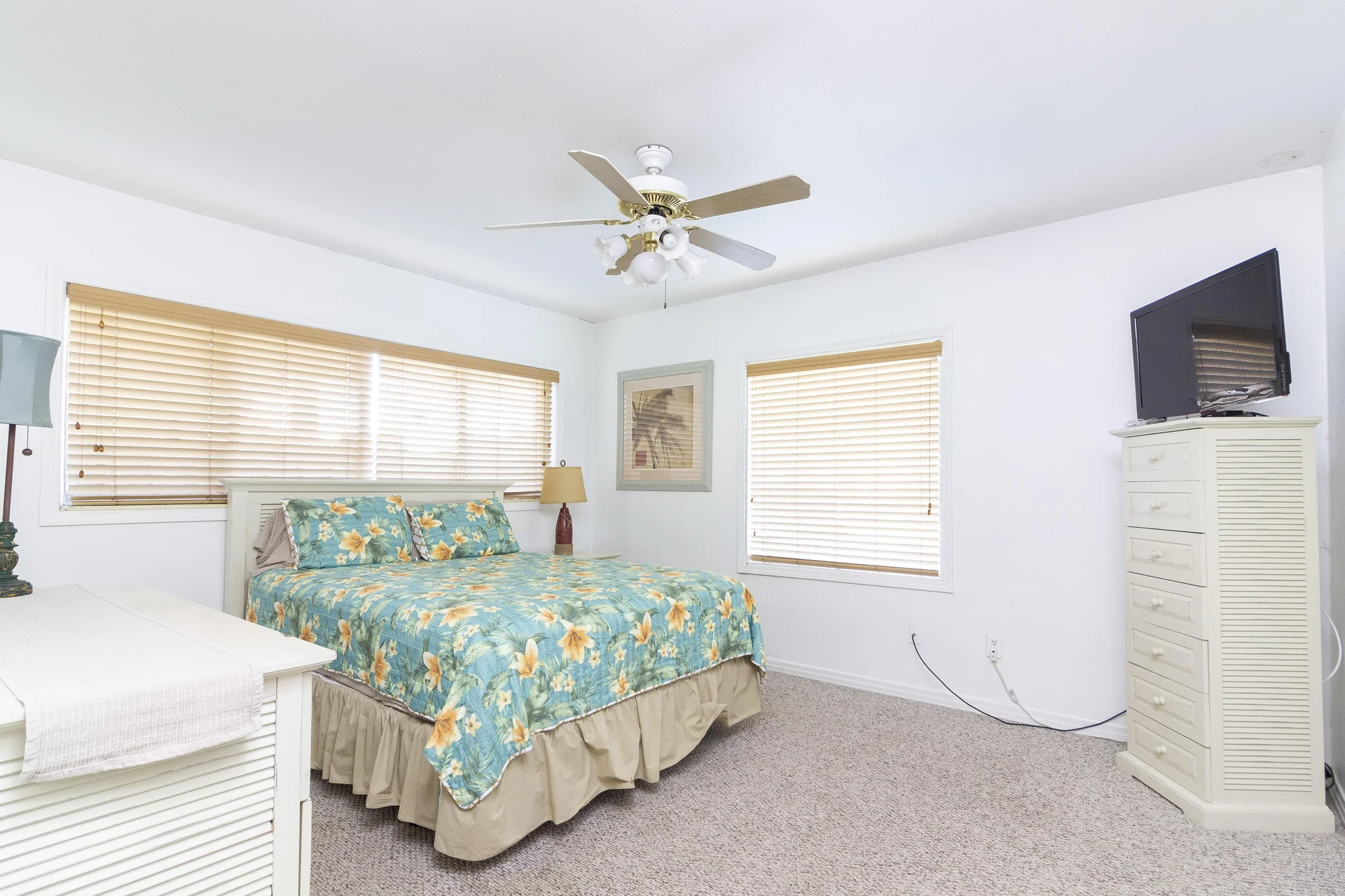 Master Bedroom - King Bed
