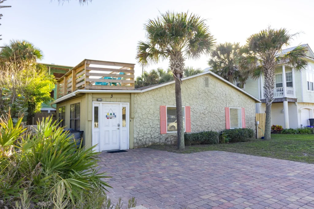 Tiki Hut