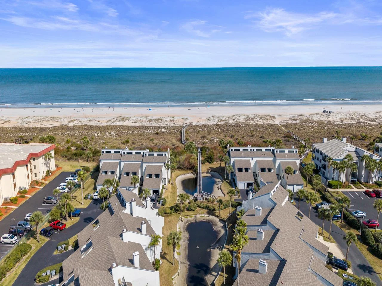 Coastal retreat with easy beach access and ocean views