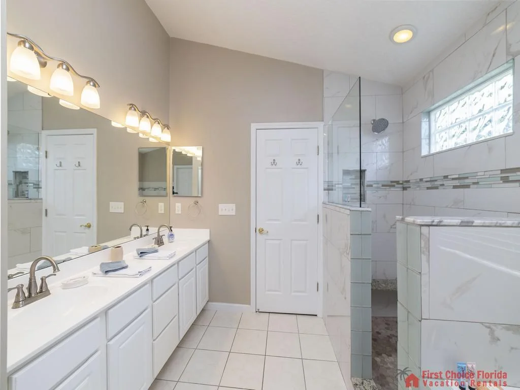 Magnolia Beach House - Master Bath