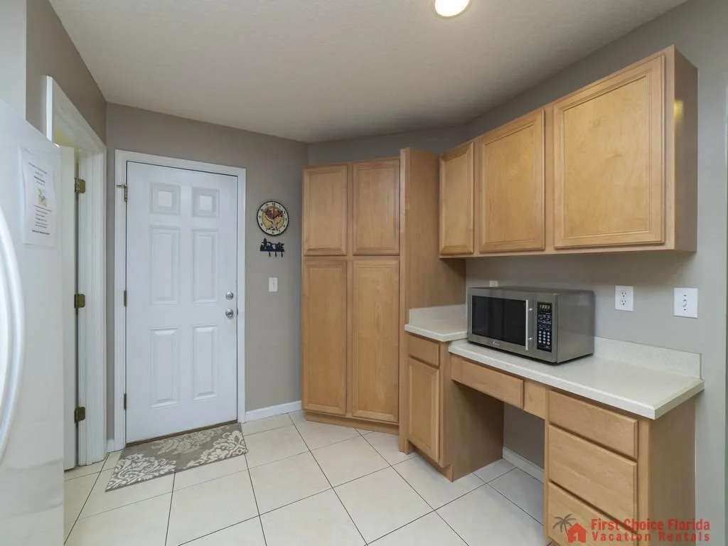 Magnolia Beach House - Kitchen