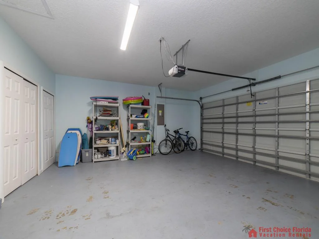 Magnolia Beach House - Garage