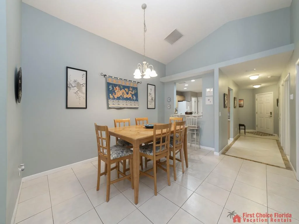 Magnolia Beach House - Dining Room