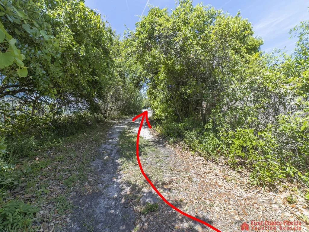 Magnolia Beach House - Entry to Beach Path