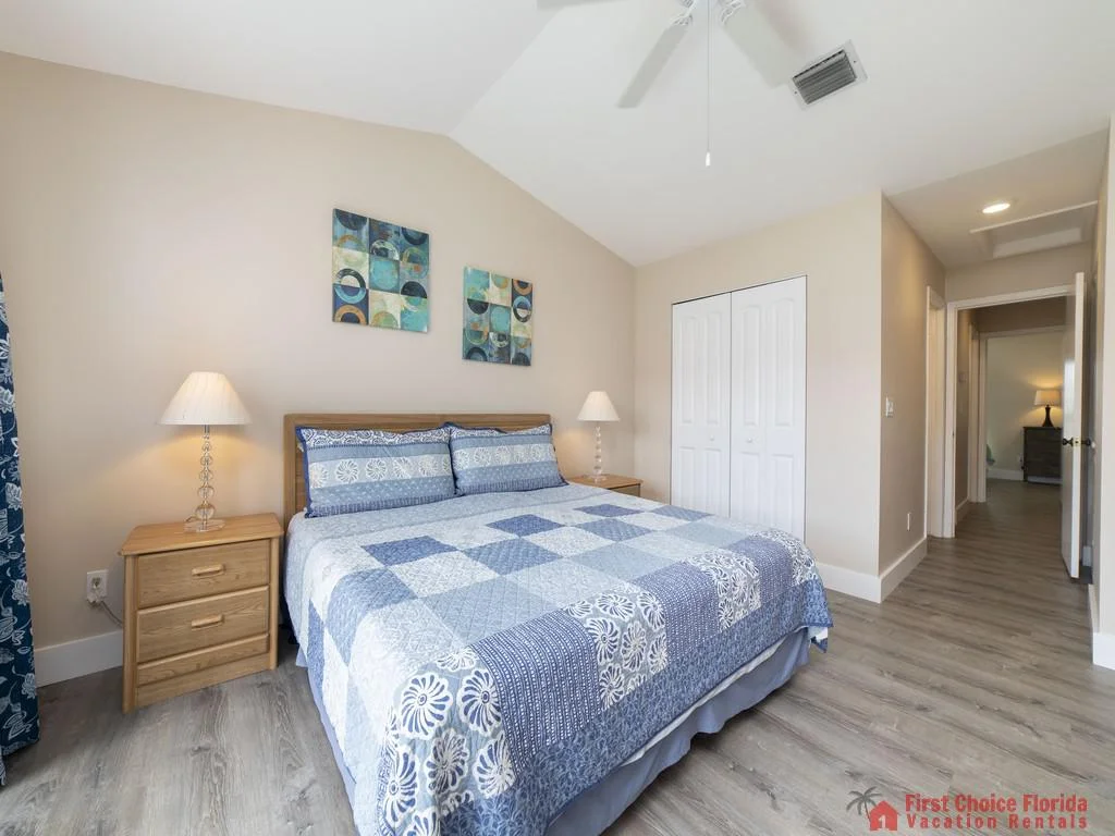 Sea Place 14245 - Master Bedroom Bedroom to Hallway