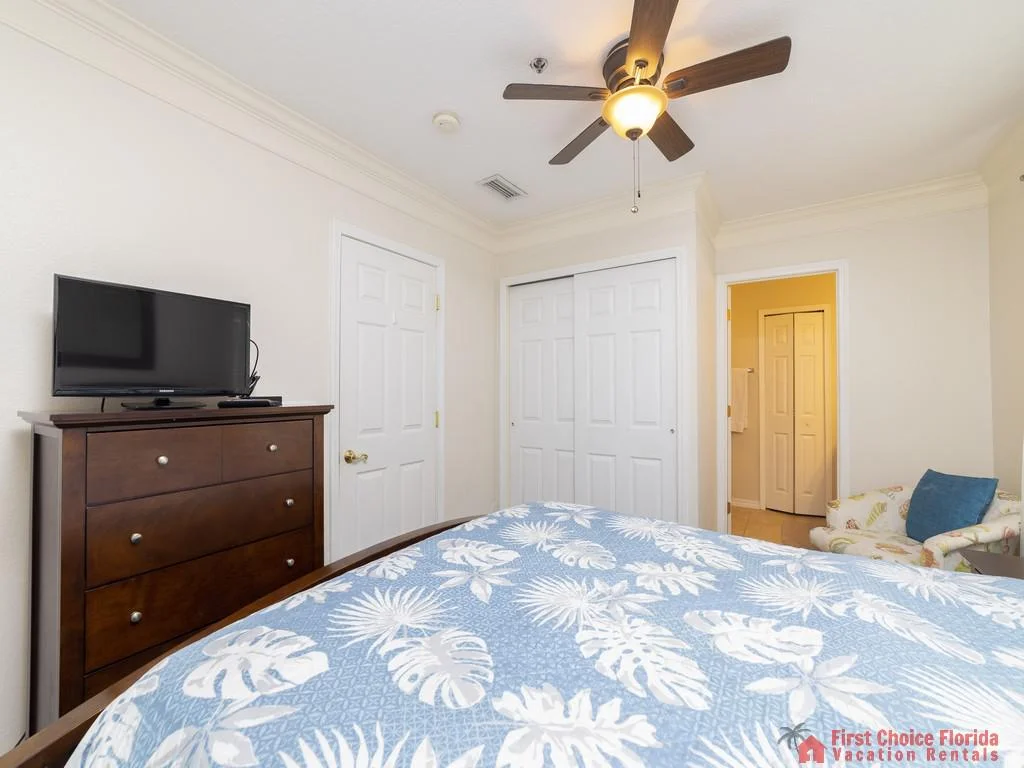 Hibiscus I201 Bed with TV