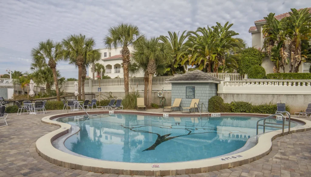 Hibiscus I201 Pool