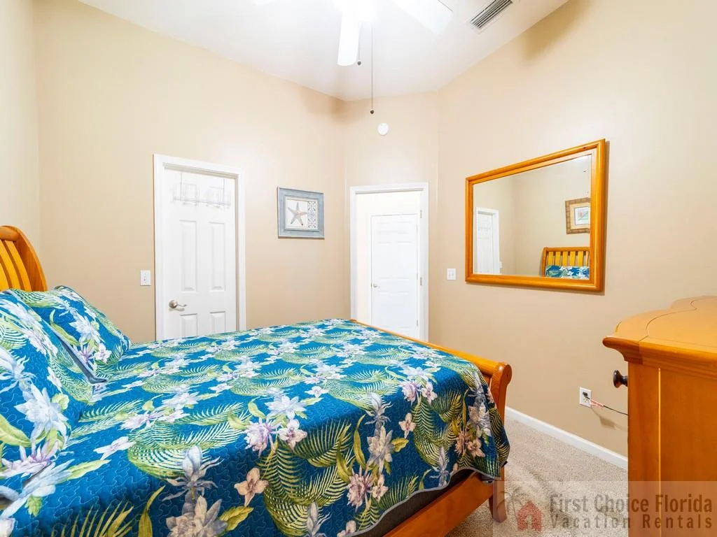 Guest Bedroom (first floor)