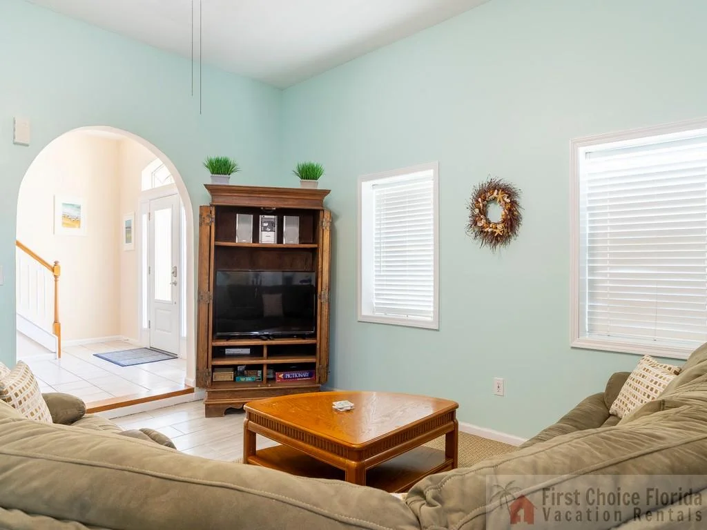 Den (first floor)