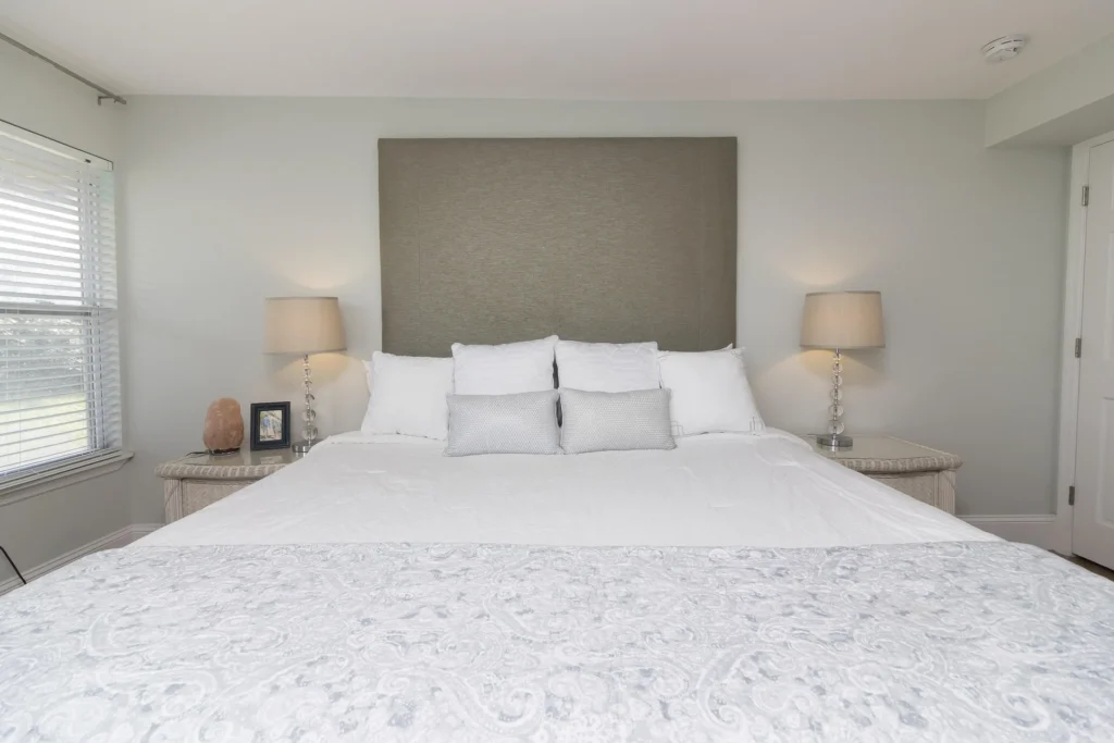 Ocean Sunrise - Guest Bedroom 1st Floor