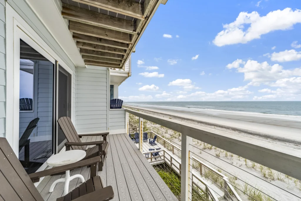 Ocean Oasis - Oceanfront Balcony