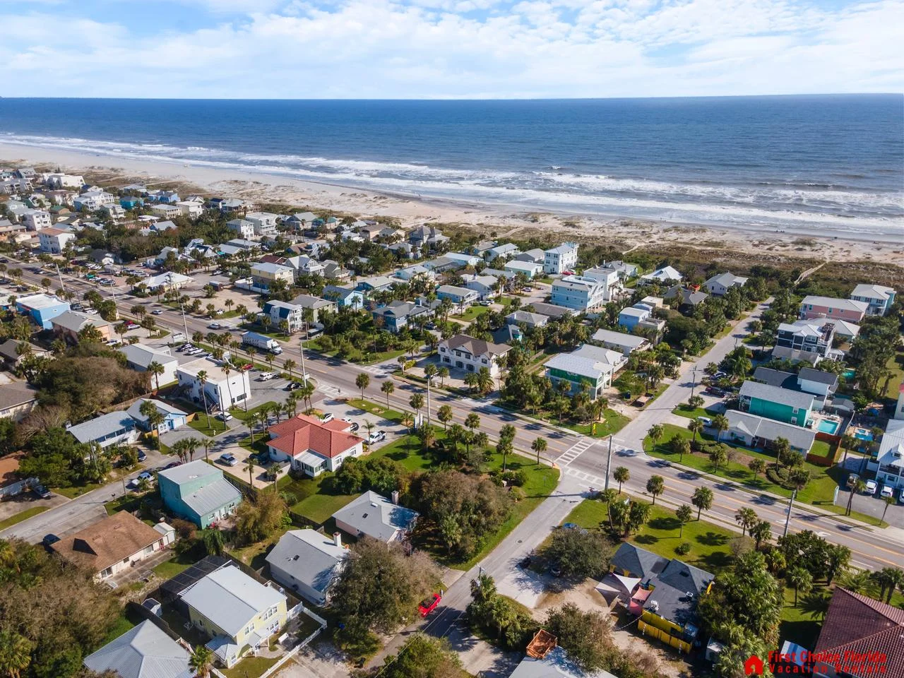 Coastal neighborhood with easy beach access and ocean views
