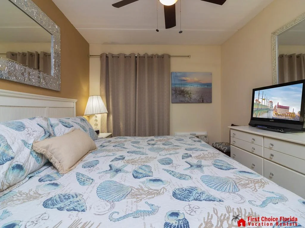 Bedroom with TV and Window