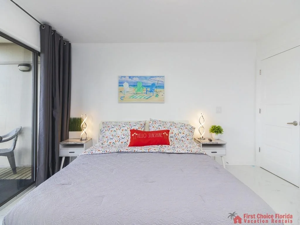 Sea Matanzas 6 Bed with Lamps