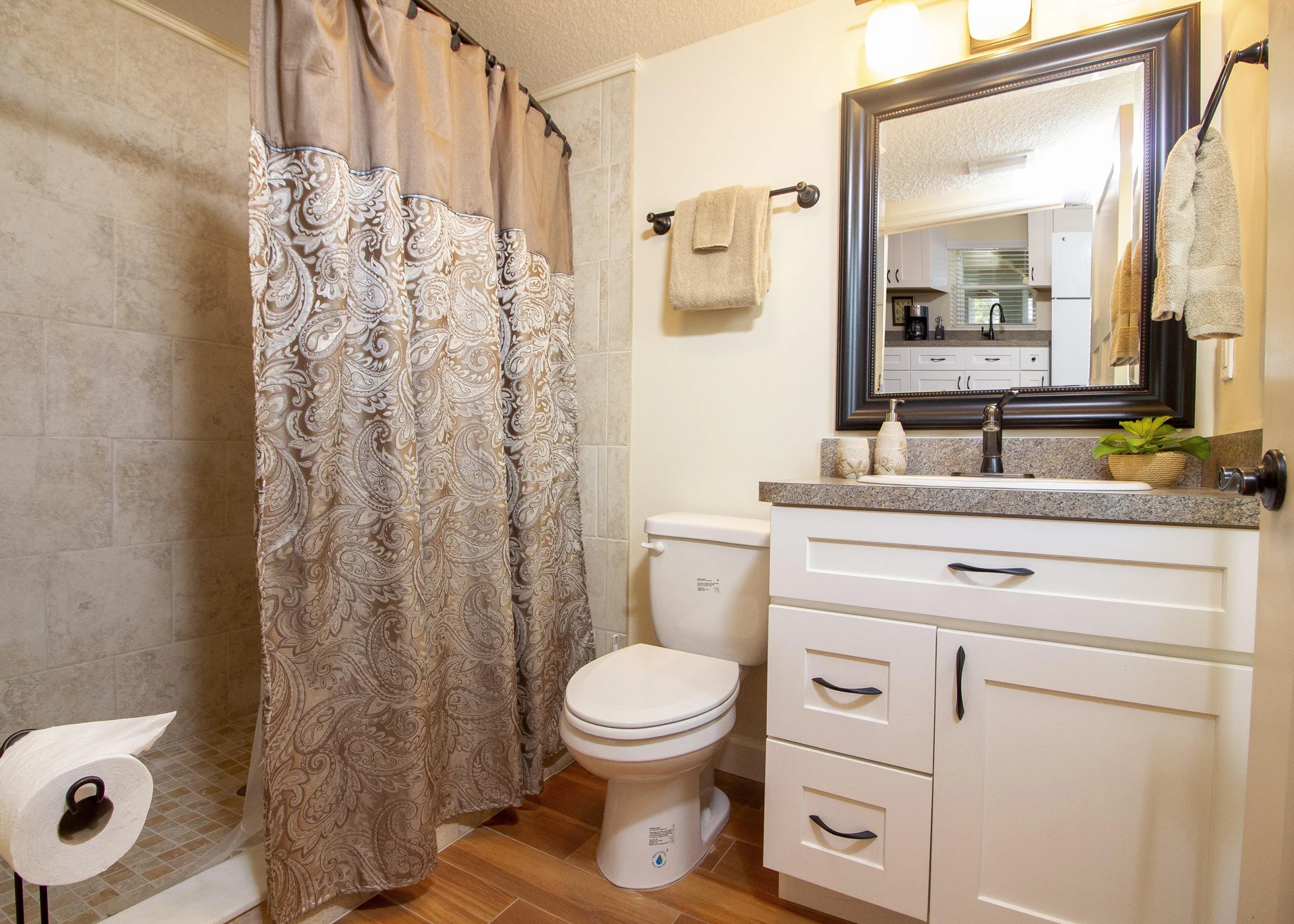Barefoot Beach Cottage photo 1599850