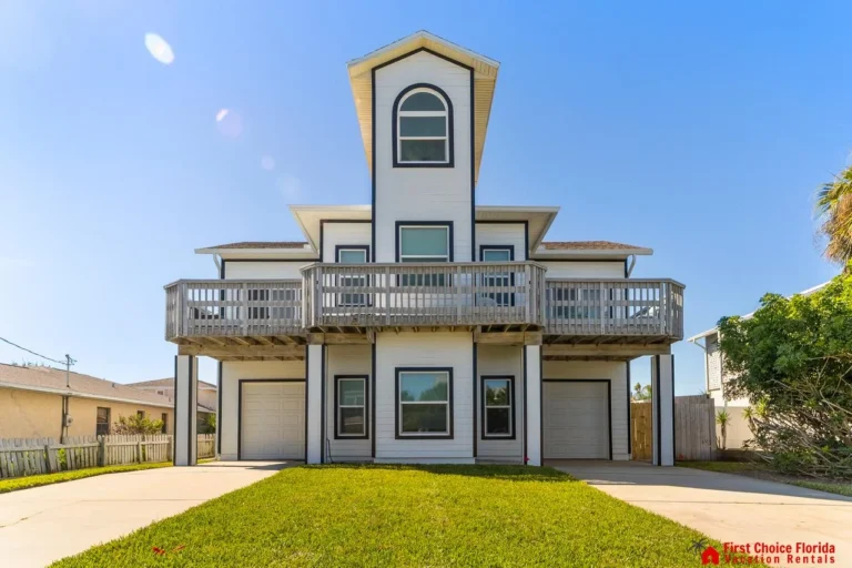 Spacious multi-level home with expansive balcony views!