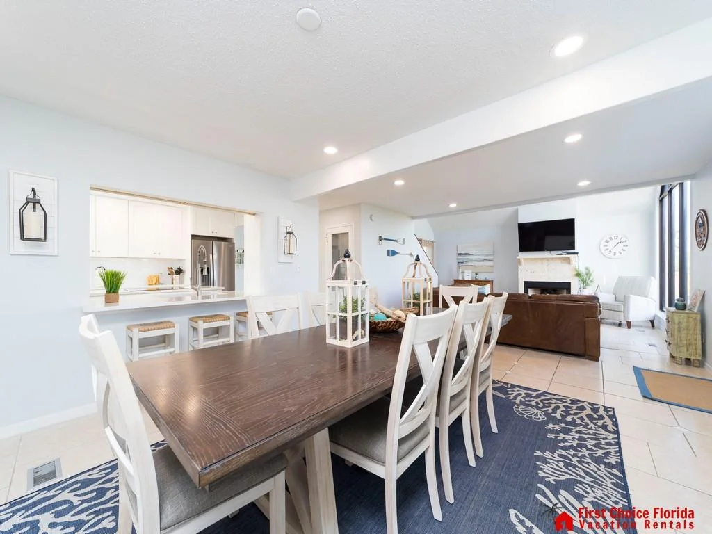 Spacious Dining Room