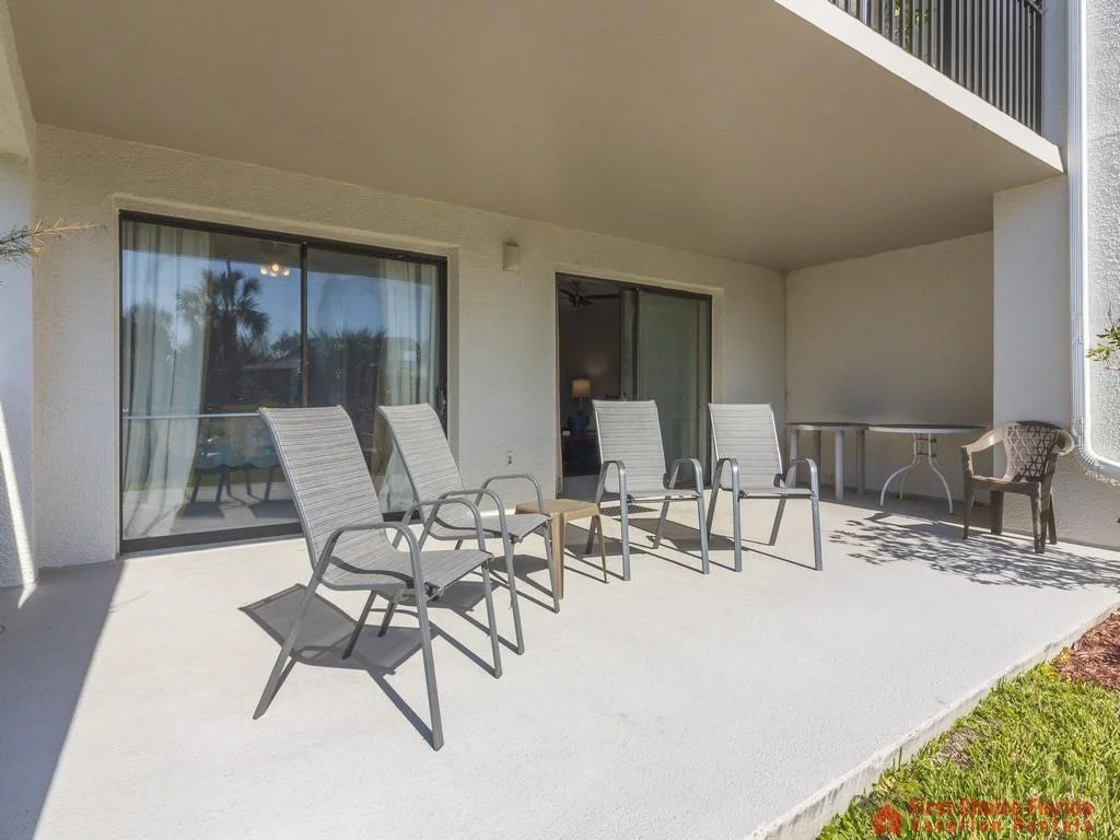 Island South Condominium 18 Patio