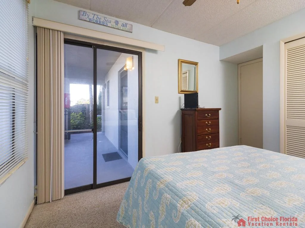 Island South Condominium 18 Guest Bedroom Sliding Door