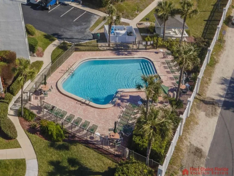 Island South Condominium 18 Swimming Pool