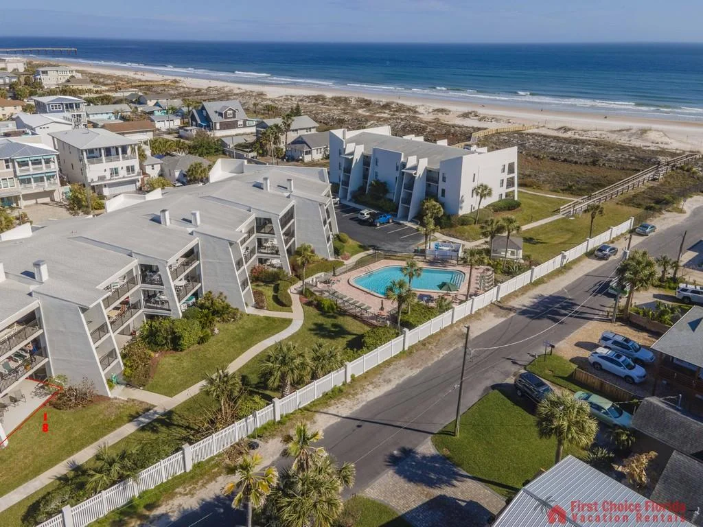Island South Condominium 18