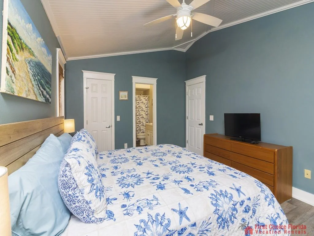 Primary Bedroom En Suite - Second Floor