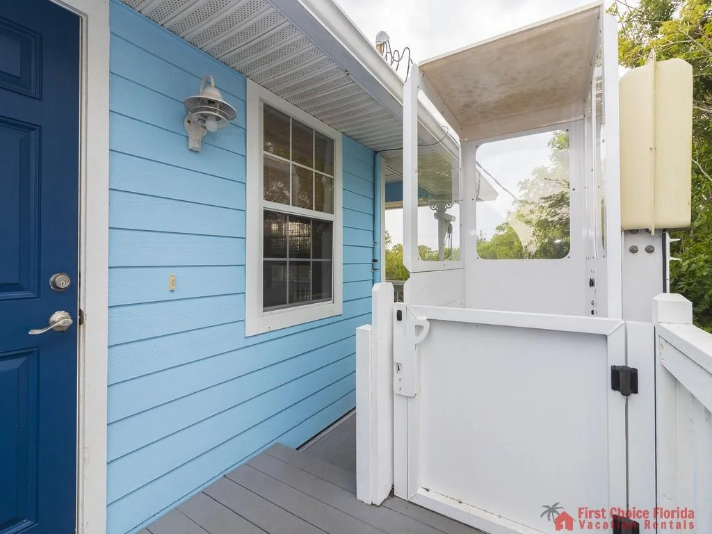 Outdoor Elevator (Optional)