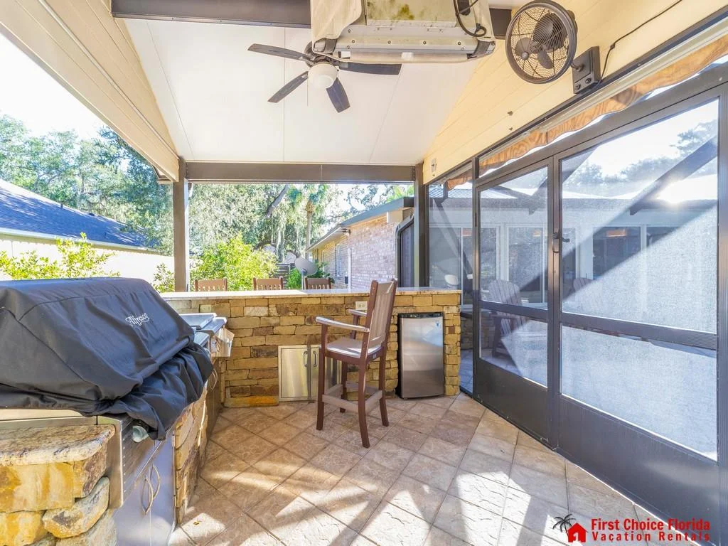 Outdoor Kitchen